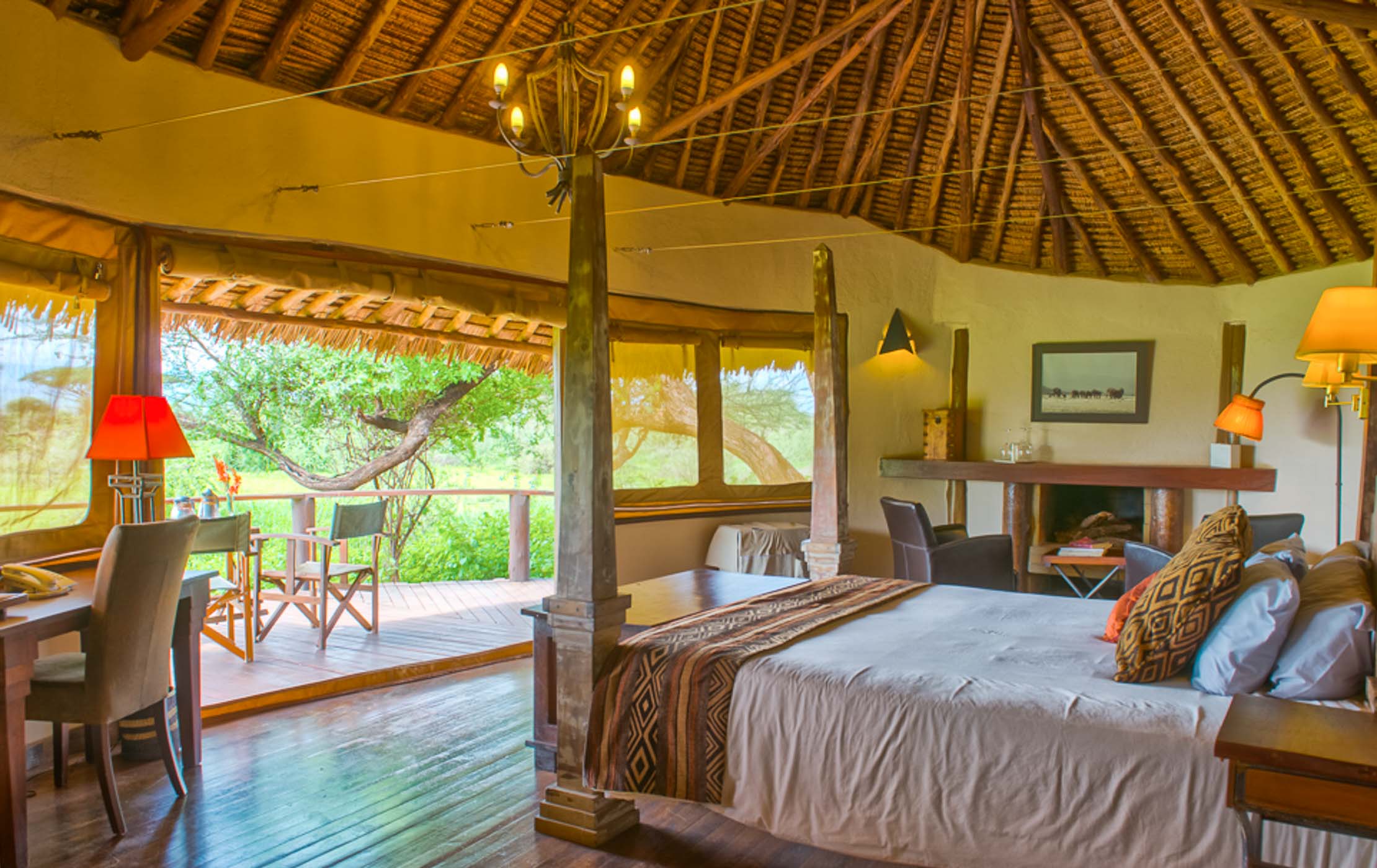 Tawi Lodge, Africa