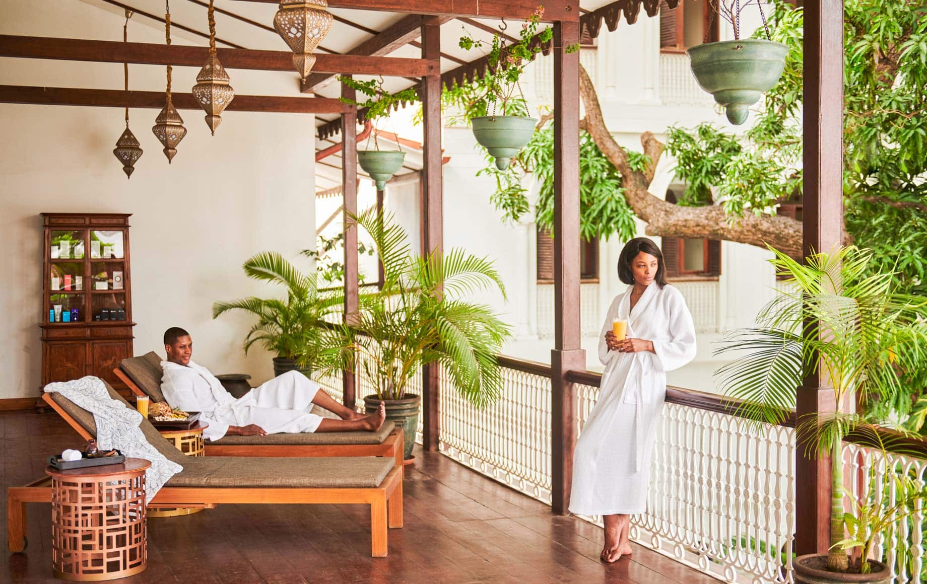 Couple enjoys drinks at Park Hyatt, Zanzibar